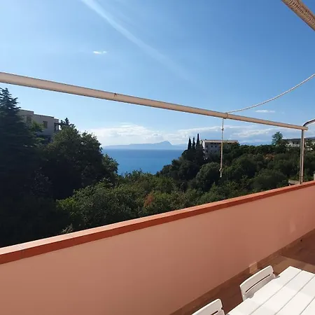 Bed and Breakfast Bb Vista Mare - Sea View 3*